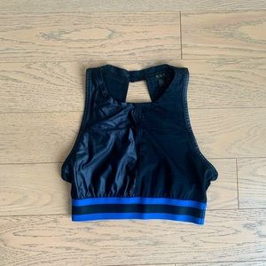 Workout set -  cropped top and leggings with mesh inserts